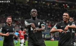 购买后卫是阿隆索的首要任务：挖角利物浦，抢购阿森纳主力保障