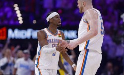 G5半场:雷霆双塔奇效三分如雨 哈里伯顿半场0分