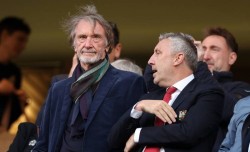 曼联财报暴雷！收入6.6亿镑 ，却亏损3300万，无缘欧战价值下降