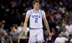 毫无悬念！独行侠用状元签选中库珀-弗拉格