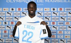 法甲马赛俱乐部召开新闻发布会 新援蒂莫西-维阿亮相
        
    法甲马赛俱乐部召开新闻发布会 新援蒂莫西-维阿亮相