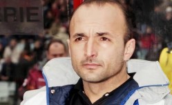 喜讯！51岁的意甲大牌教头正式官宣竞聘国足新帅，已提交申请书