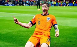 大连英博提前签下德甲新星，杨铭锐将首发亮相取代毛伟杰