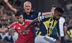 执教前景堪忧！穆里尼奥欧冠生死战，逆境翻盘还是就此折戟？